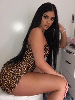 Curvy Christabe - Escort in Dubai - gender Male