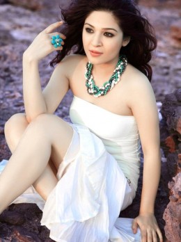 DAMINI - Girls escort in Dubai (United Arab Emirates)