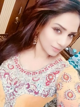 Indian Model Akruti - Escort Beautiful Vip Pakistani Escort in bur dubai | Girl in Dubai