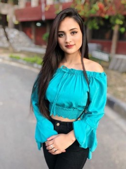 Indian model Mahi - Girls escort in Dubai (United Arab Emirates)