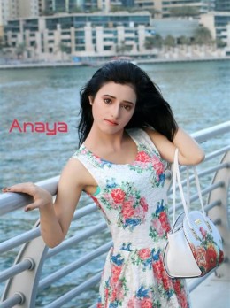 Escort in Dubai - Indian Model Anaya