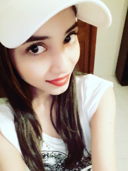 Hadika - Girls escort in Dubai (United Arab Emirates)