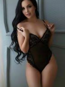 Vip Escorts in Marina - Escort Adele | Girl in Dubai