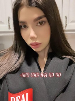 Escort in Dubai - Yana 18 Yo First Time