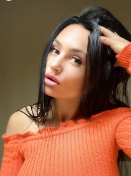 Jasmin - Escort in Dubai - age 28